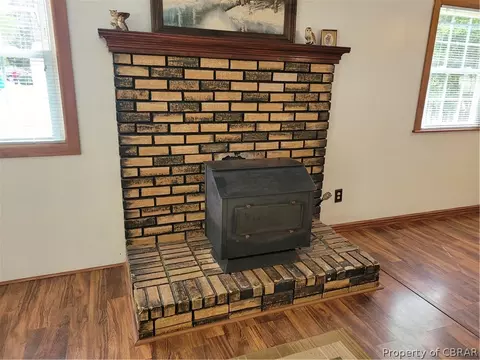 8130 Sheffield Dr, Gloucester, VA 23061 photo 8