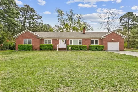 3267 Kings Creek Rd, Hayes, VA 23072