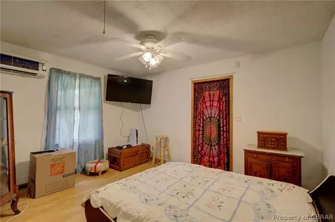 8110 Roaring Springs Rd, Gloucester, VA 23061 photo 10