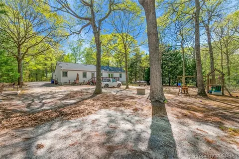 8298 Woodhaven Dr, Gloucester, VA 23061 photo 21