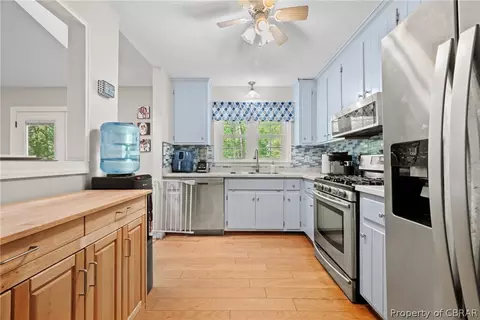 8298 Woodhaven Dr, Gloucester, VA 23061 photo 11