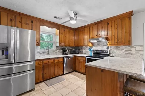 6725 Paramont Ct, Gloucester, VA 23061 photo 11