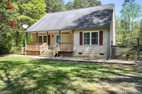 6725 Paramont Ct, Gloucester, VA 23061 photo 3