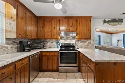 6725 Paramont Ct, Gloucester, VA 23061 photo 12