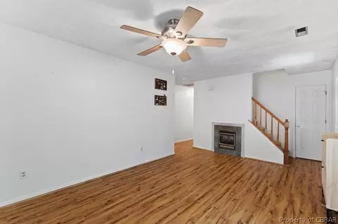 6725 Paramont Ct, Gloucester, VA 23061 photo 8