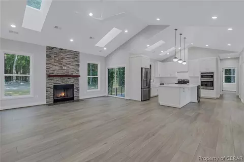 5488 White Hall Rd, Gloucester, VA 23061 photo 18