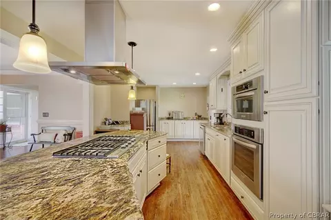 21 Holly St, Hampton, VA 23669 photo 10
