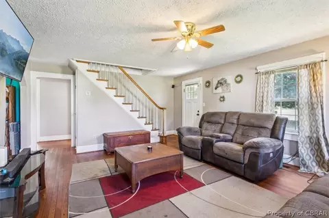 7466 Hoefork Ln, Gloucester Point, VA 23062 photo 8