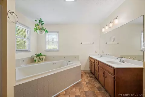4343 Teal Cir, Gloucester, VA 23061 photo 27