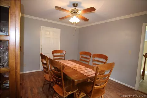 5376 Marlborough Dr, Gloucester, VA 23061 photo 10