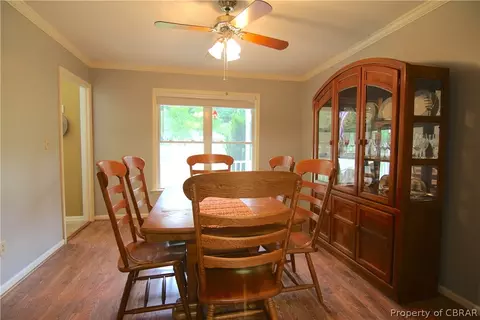 5376 Marlborough Dr, Gloucester, VA 23061 photo 11