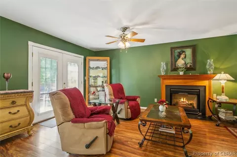 5376 Marlborough Dr, Gloucester, VA 23061 photo 16