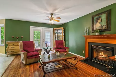 5376 Marlborough Dr, Gloucester, VA 23061 photo 14