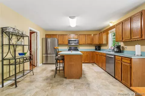 5376 Marlborough Dr, Gloucester, VA 23061 photo 24