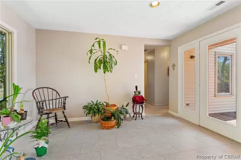 4340 Teal Cir, Gloucester, VA 23061 photo 16