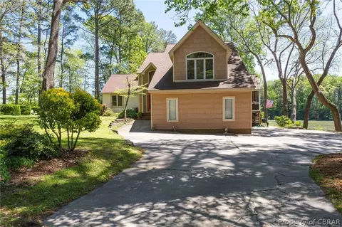 4340 Teal Cir, Gloucester, VA 23061 photo 2