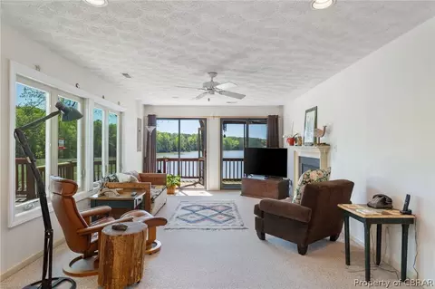 4340 Teal Cir, Gloucester, VA 23061 photo 5