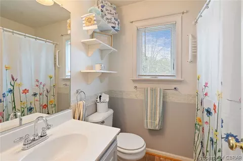 6782 Amanda Ct, Gloucester, VA 23061 photo 27