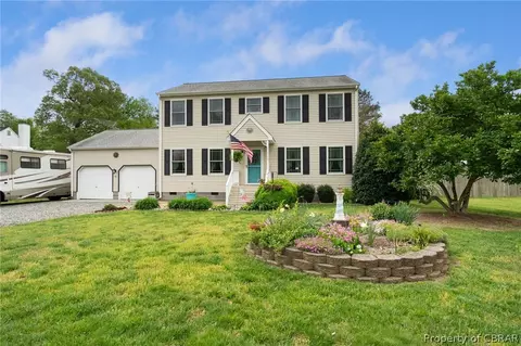 6782 Amanda Ct, Gloucester, VA 23061 photo 4