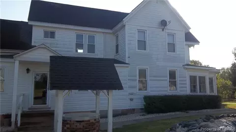 705 Greys Point Rd, Topping, VA 23169 photo 7