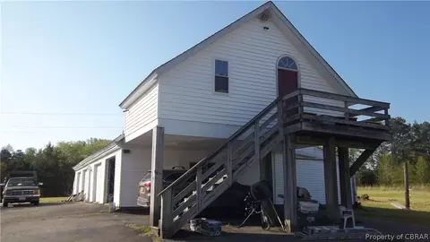 705 Greys Point Rd, Topping, VA 23169 photo 6