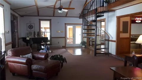 705 Greys Point Rd, Topping, VA 23169 photo 39