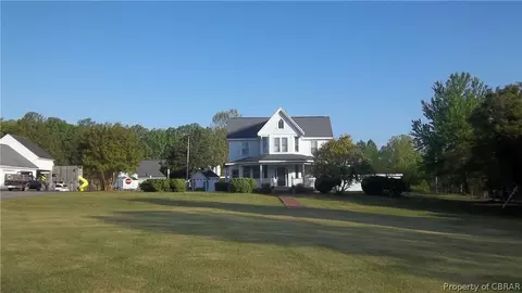 705 Greys Point Rd, Topping, VA 23169 photo 3