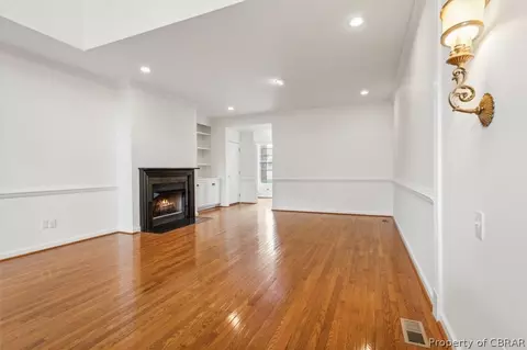 304 Zelkova Rd, Williamsburg, VA 23185 photo 7
