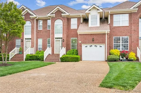 304 Zelkova Rd, Williamsburg, VA 23185