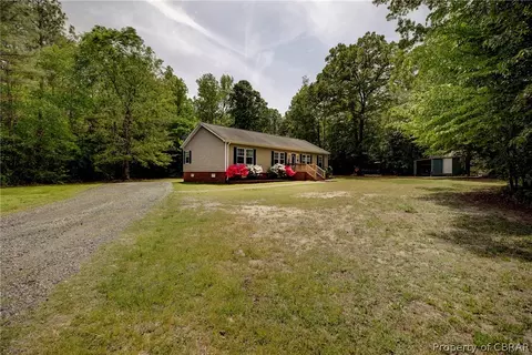 3246 Island Rd, Gloucester, VA 23061 photo 2
