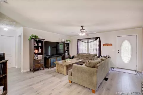 3246 Island Rd, Gloucester, VA 23061 photo 4