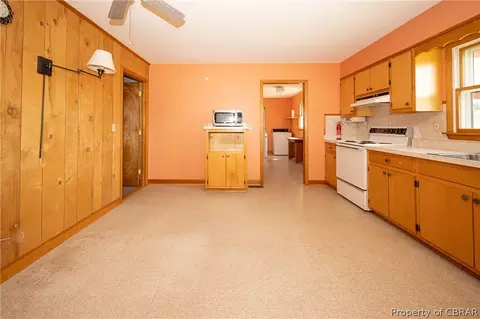 375 Beach Rd, White Stone, VA 22578 photo 8