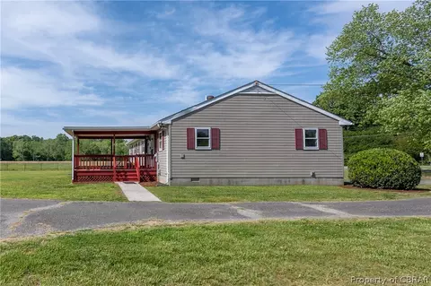 375 Beach Rd, White Stone, VA 22578 photo 4