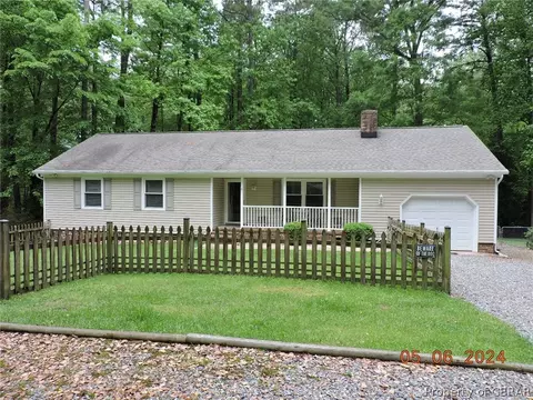 6856 Freedom Goode Rd, Gloucester, VA 23061