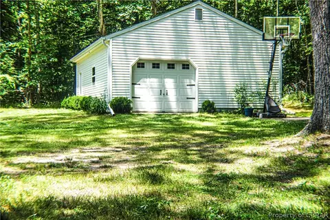 7208 Wilson Cir, Gloucester, VA 23061 photo 21