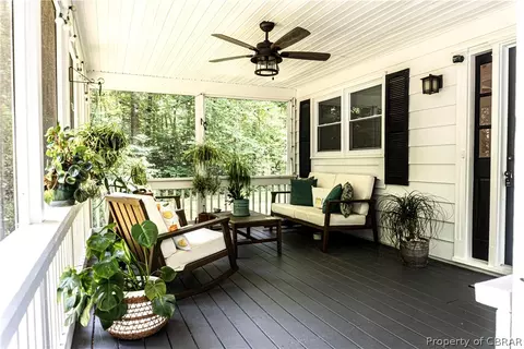 7208 Wilson Cir, Gloucester, VA 23061 photo 5