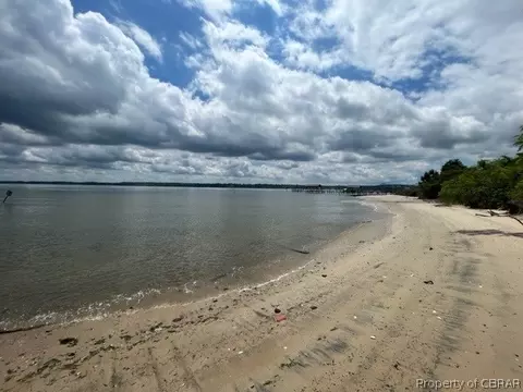 1438 Lafayette Rd, Gloucester Point, VA 23062 photo 28