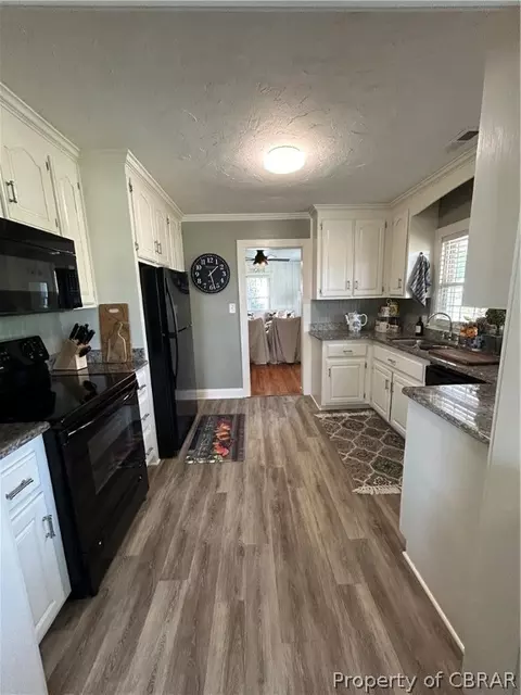1438 Lafayette Rd, Gloucester Point, VA 23062 photo 11