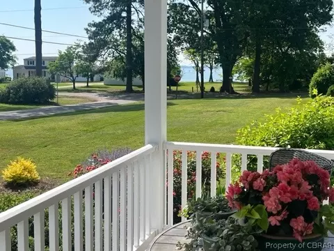1438 Lafayette Rd, Gloucester Point, VA 23062 photo 31