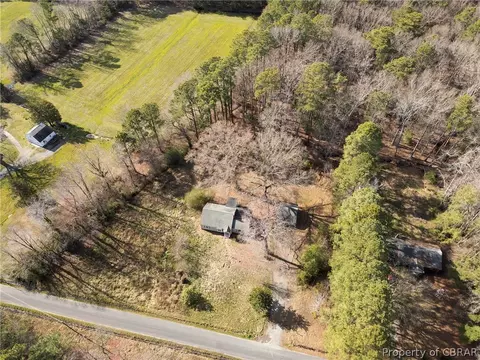 5347 Ware Neck Rd, Gloucester, VA 23061 photo 3