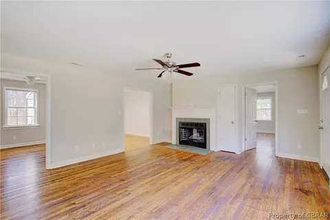 5347 Ware Neck Rd, Gloucester, VA 23061 photo 4