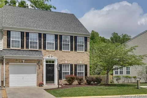 200 Daniels Dr, Yorktown, VA 23690