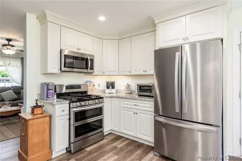 206 Pointers Dr, West Point, VA 23181 photo 11
