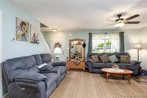 206 Pointers Dr, West Point, VA 23181 photo 7