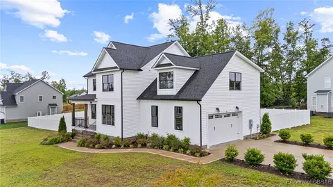 87 Estelle Ter, Aylett, VA 23009