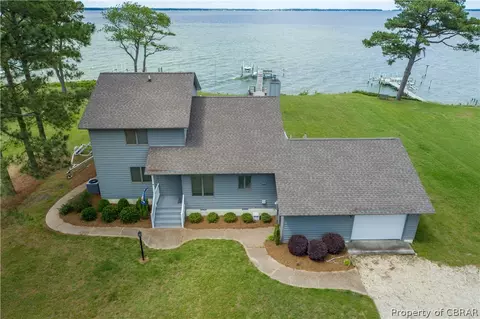 243 Riverbank Dr, Deltaville, VA 23043