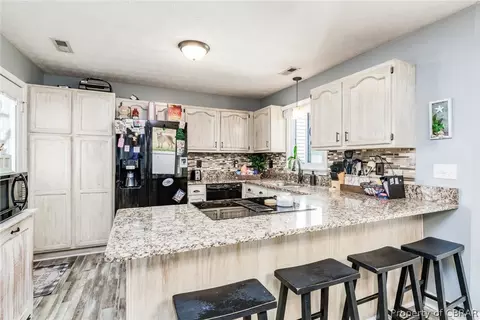 7663 Rob Ln, Gloucester, VA 23061 photo 11