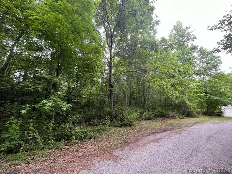 0 Shady Woods Ln, West Point, VA 23181