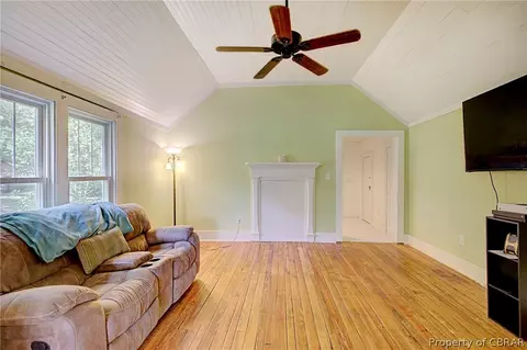 7981 Indian Rd, Gloucester, VA 23061 photo 7