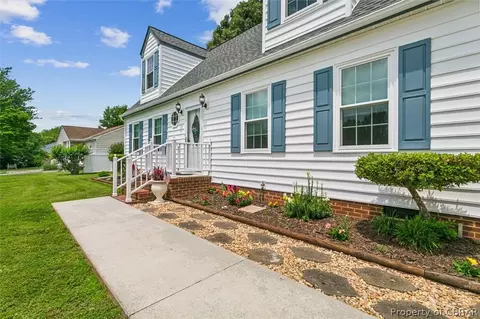 6675 Kimberly Dr, Gloucester, VA 23061 photo 3